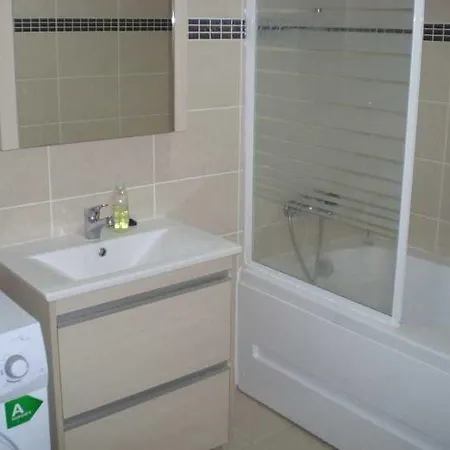 Aqua Vista Ξενοδοχείο 3*